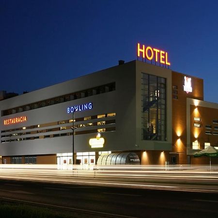Quest Hotel - Dawniej Hotel Planeta บิเชสโก ภายนอก รูปภาพ