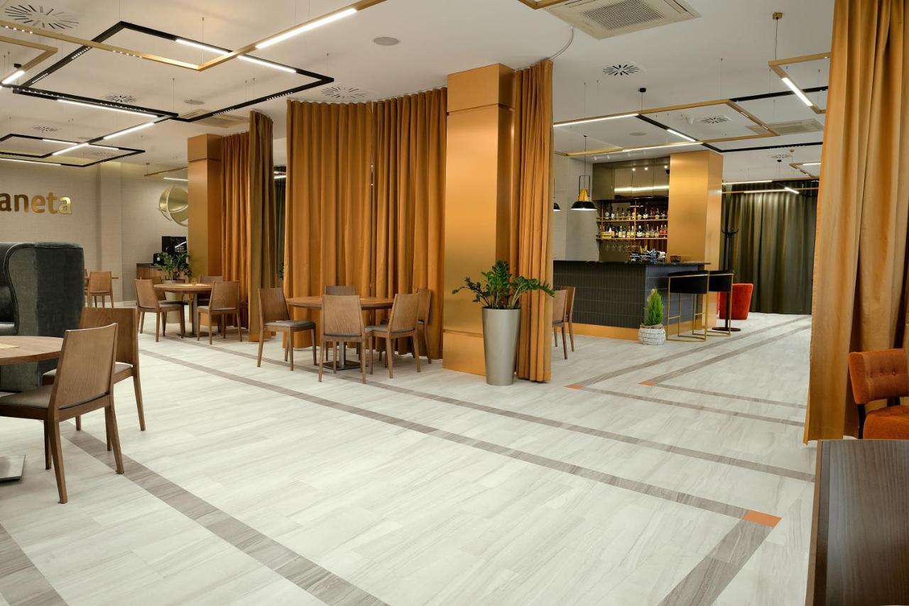 Quest Hotel - Dawniej Hotel Planeta บิเชสโก ภายนอก รูปภาพ