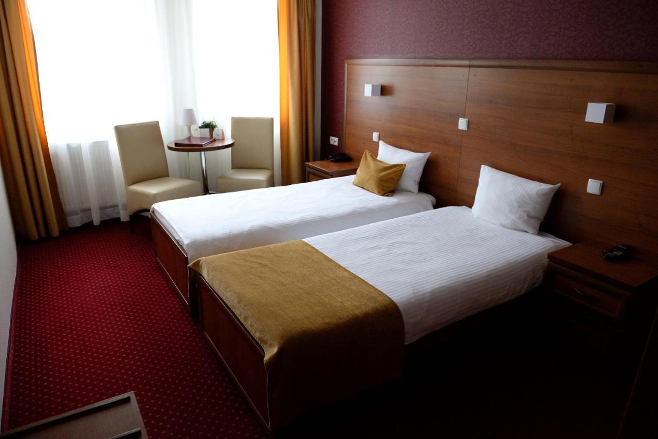 Quest Hotel - Dawniej Hotel Planeta บิเชสโก ภายนอก รูปภาพ
